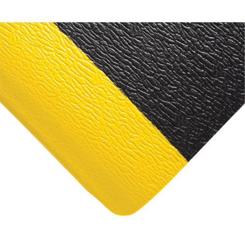 Tapis Deluxe Soft Step No 444, Rugueux, 3' x 5' x 5/8", Noir/Jaune, &eacute;ponge en PVC M & M Nord Ouest Inc
