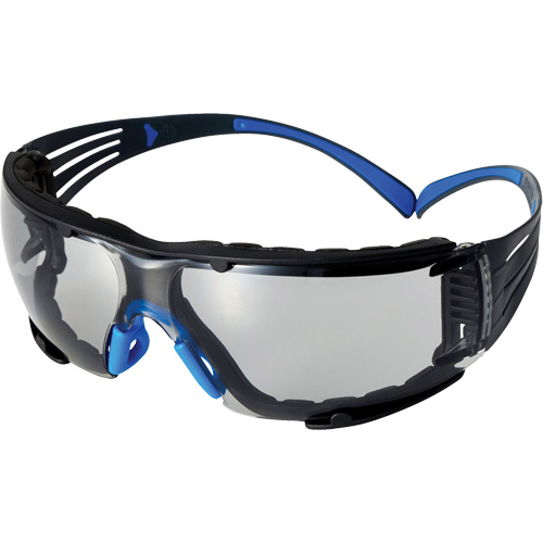 Lunettes de s&eacute;curit&eacute; SecureFit s&eacute;rie 400, Lentille Int&eacute;rieur/ext&eacute;rieur, Antibu&eacute;e/Anti-&eacute;gratignures, ANSI Z87+/R&eacute;pond ou surpasse la norme CSA Z94.3 M & M Nord Ouest Inc