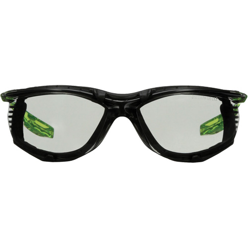 Lunettes de s&eacute;curit&eacute; de s&eacute;rie Solus CCS, Lentille Gris/Int&eacute;rieur/ext&eacute;rieur, Antibu&eacute;e/Anti-&eacute;gratignures, R&eacute;pond ou surpasse la norme CSA Z94.3 M & M Nord Ouest Inc