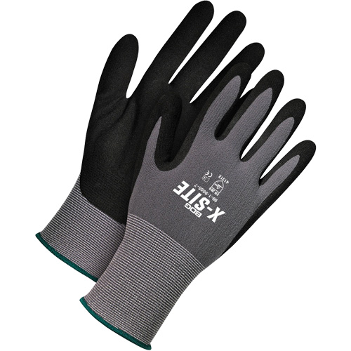 Gants enduits l&eacute;gers X-Site, 8, R&ecirc;vetement Nitrile, Calibre 15, Enveloppe en Nylon/Lycra M & M Nord Ouest Inc