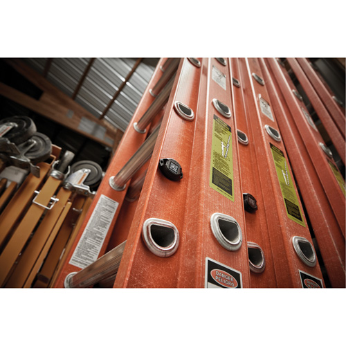 &eacute;tiquettes de suivi Bluetooth One-Key M & M Nord Ouest Inc