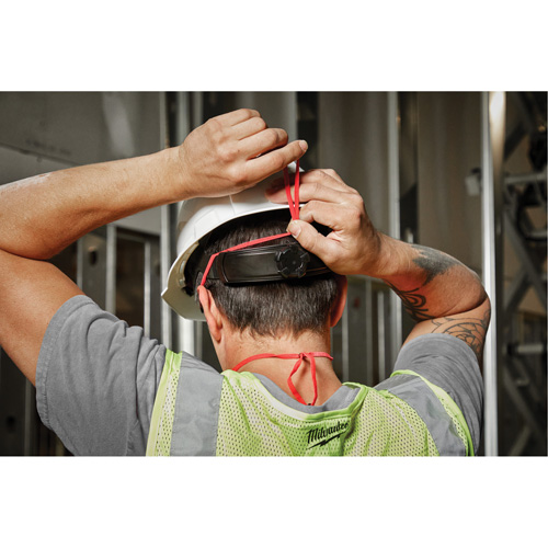 Disposable Respirator, N95, NIOSH Certified, One Size M & M Nord Ouest Inc