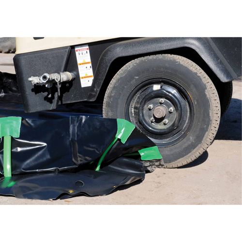Ultra-Containment Berm&reg;, 1496 US gal. Capacity, 10' W x 20' L x 12" H, Stake Wall M & M Nord Ouest Inc