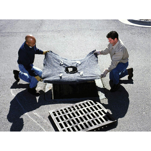 Bac de r&eacute;tention Recycled Ultra-Drain Guard, Huile & s&eacute;diments, 48" lo x 36" la M & M Nord Ouest Inc