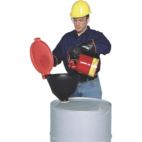 Standard Burp-Free Ultra-Drum Funnel&reg; M & M Nord Ouest Inc