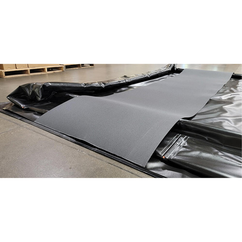 TracMat for 20' Spill Containment Berms M & M Nord Ouest Inc