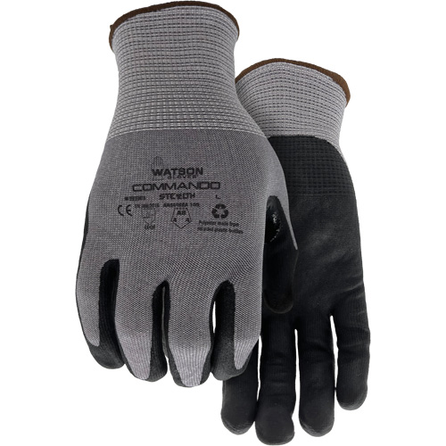 Gants r&eacute;sistant &agrave; la coupe 338 Commando, Taille Petit, Calibre 18, Rev&ecirc;tement Mousse de nitrile, Enveloppe en PEHP/Polyester/Spandex/Acier inoxydable, ASTM ANSI niveau A8/EN 388 niveau F M & M Nord Ouest Inc