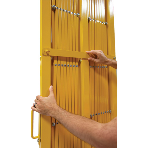 Barri&egrave;re extensible, 84" h x 20' lo, Jaune M & M Nord Ouest Inc