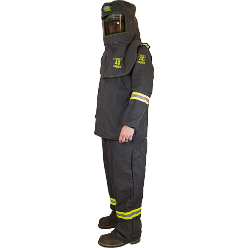 Ensemble d'habit contre l'arc &eacute;lectrique TCG grand, 40 cal/cm² M & M Nord Ouest Inc