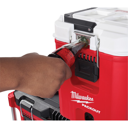 Glaci&egrave;re compacte Packout, 16 pintes Capacit&eacute; M & M Nord Ouest Inc