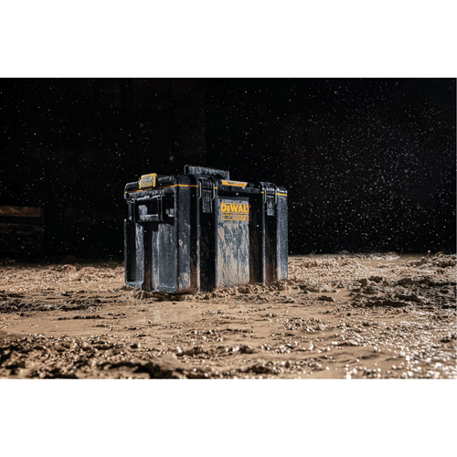 Tr&egrave;s grande boîte &agrave; outils ToughSystem 2.0, 21-3/4" x 14-3/4" x 16-1/4", Noir M & M Nord Ouest Inc