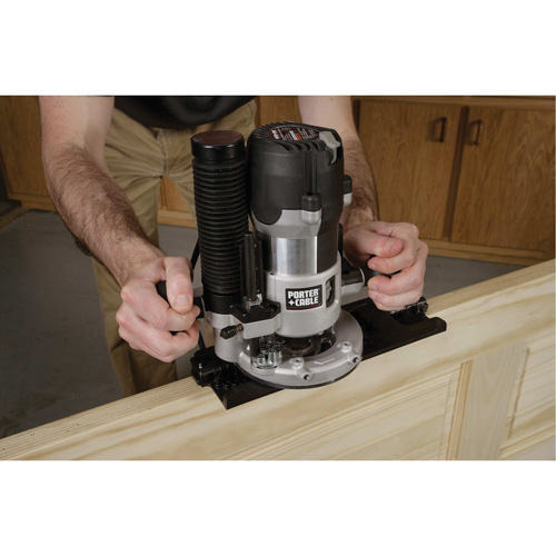 Gabarit de toupillage pour serrure et g&acirc;che M & M Nord Ouest Inc