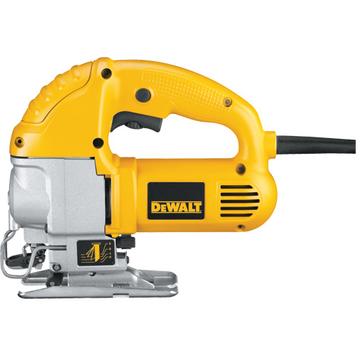 Scie sauteuse &agrave; vitesse variable et action orbitale M & M Nord Ouest Inc