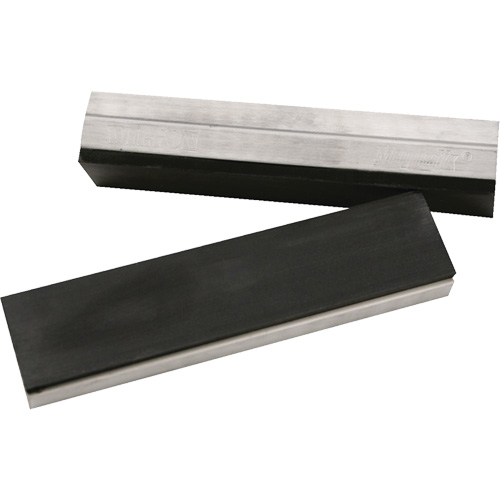 Accessoires pour &eacute;taux - Prot&egrave;ge-m&acirc;choires Magnefix &agrave; surface caoutchout&eacute;e M & M Nord Ouest Inc