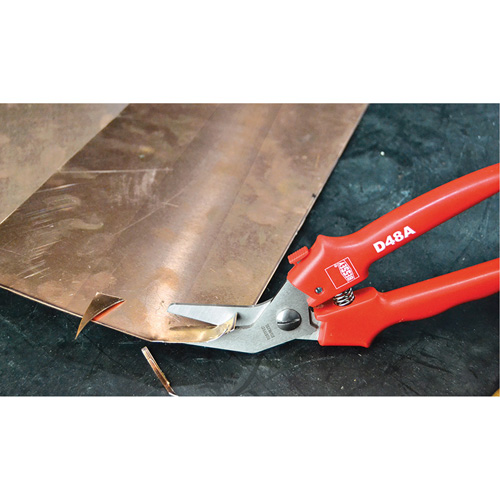 Cisaille d&eacute;sax&eacute;e polyvalente, Longueur de coupe de 1-5/8", Coupe Droit M & M Nord Ouest Inc