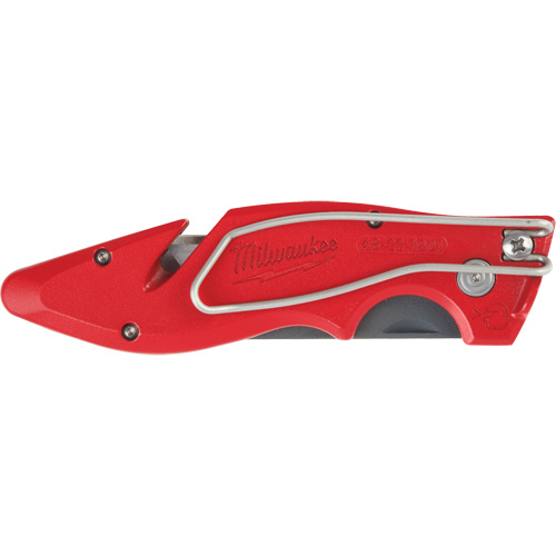 Couteau utilitaire rabattable Fastback, 2" lame, lame en Acier au carbone, poign&eacute;e en M&eacute;tal M & M Nord Ouest Inc