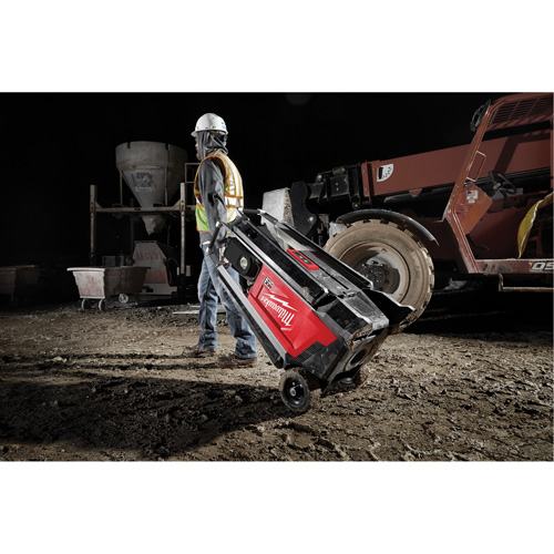 Tour d&eacute;clairage et chargeur MX Fuel Rocket, DEL, 27 000 lumens M & M Nord Ouest Inc