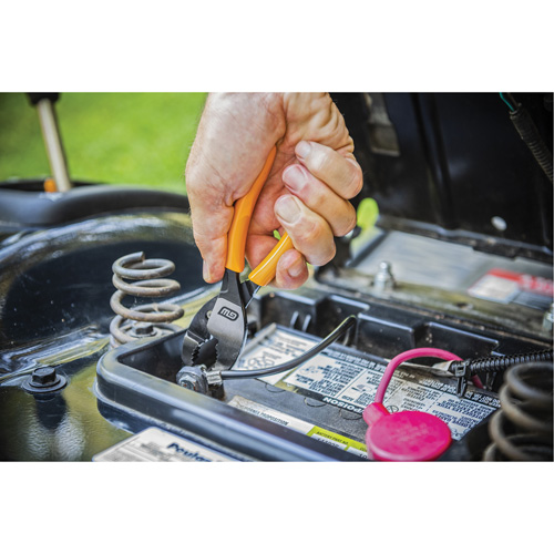 Pitbull Dipped Handle Slip Joint Pliers M & M Nord Ouest Inc