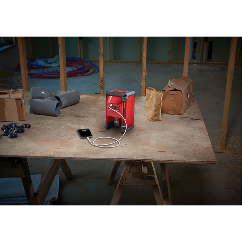 Radio et chargeur M12 (outil seulement), Lithium-ion, 12 V M & M Nord Ouest Inc