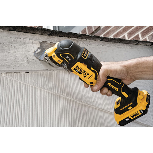 XR&reg; Brushless Cordless 3-Speed Oscillating Multi-Tool Kit, 20 V, Lithium-Ion M & M Nord Ouest Inc