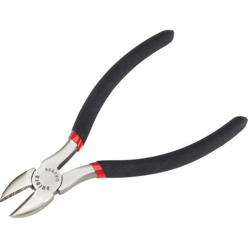 Diagonal Cutting Pliers, 6" L M & M Nord Ouest Inc