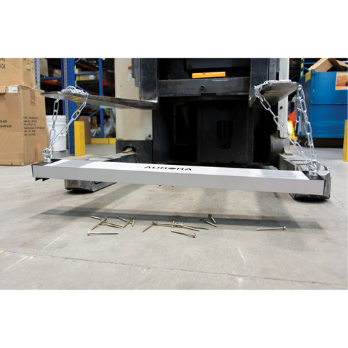 Magnetic Yard Sweepers, 36" W M & M Nord Ouest Inc