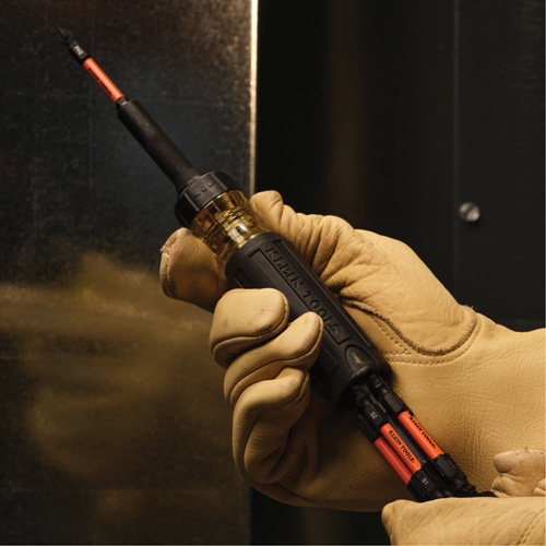 13-in-1 Ratcheting Impact-Rated Screwdriver M & M Nord Ouest Inc