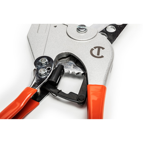 Ratcheting PVC Pipe Cutter with Dipped Grips, 1/4"- 2-3/8" Capacity M & M Nord Ouest Inc