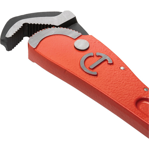 Cl&eacute; pour tuyau acier auto-ajustable, Cap des m&acirc;choires 1-1/2", Longueur 12", Fini Rev&ecirc;tement en poudre, Prise Non-ergonomique M & M Nord Ouest Inc