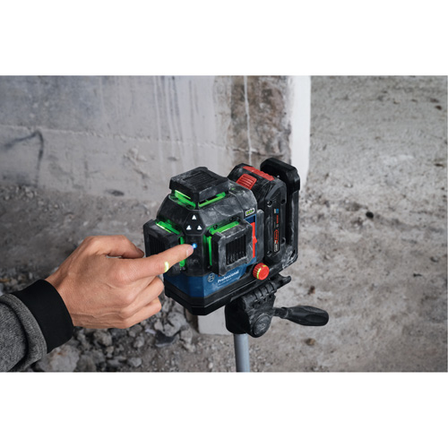 Laser dalignement/nivellement 360 connect&eacute; &agrave; faisceau vert &agrave; trois points M & M Nord Ouest Inc