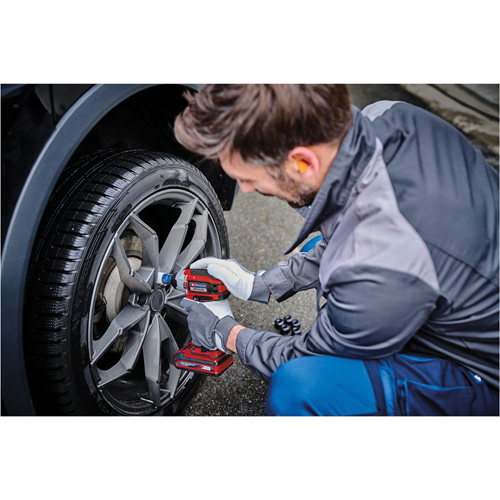 Professional Cordless Impact Wrench, 18 V, 1/2" Socket M & M Nord Ouest Inc