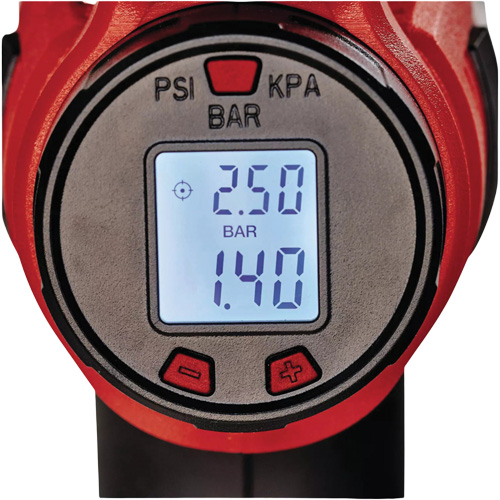 Gonfleur motoris&eacute; sans fil &agrave; haute pression CE-CC 18 Li 18 V avec jauge num&eacute;rique (outil seulement) M & M Nord Ouest Inc