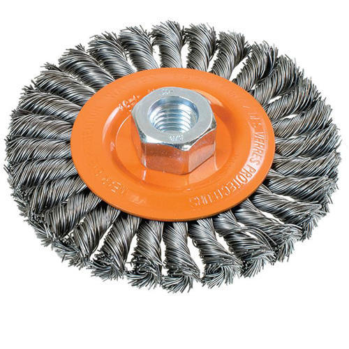 Brosse rotative &agrave; fils nou&eacute;s large, Dia. 4-1/2", Fils 0,02", Arbre 5/8"-11, Acier M & M Nord Ouest Inc