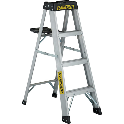3400 Series Industrial Extra Heavy-Duty Step Ladder, 4', Aluminum, 300 lbs. Capacity, Type 1A M & M Nord Ouest Inc