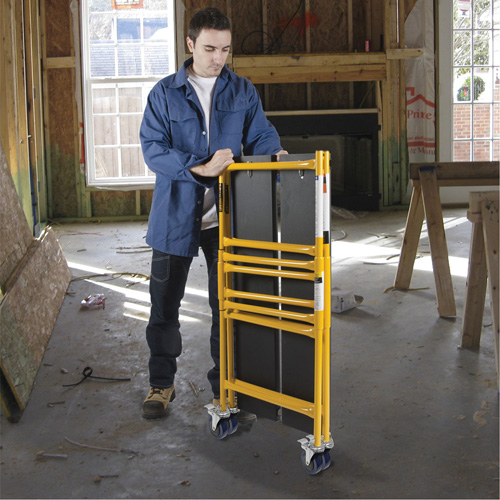 Ensemble de petit &eacute;chafaudage de base de 4' Jobsite Series, Cadre Acier, 41" p x 45-3/4" h M & M Nord Ouest Inc