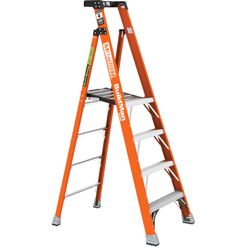 Safespace Platform Step Ladder, 4', 300 lbs. Cap. M & M Nord Ouest Inc