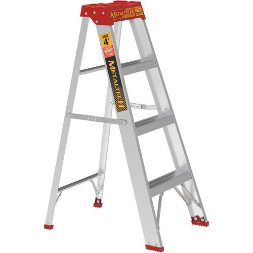 Escabeau, 4', Aluminium, Capacit&eacute; 200 lb, Type 3 M & M Nord Ouest Inc