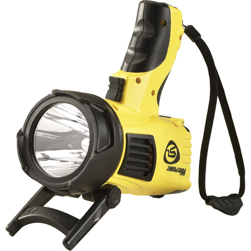Waypoint&reg; Pistol Grip Spotlights, LED, 550 Lumens, C Batteries M & M Nord Ouest Inc