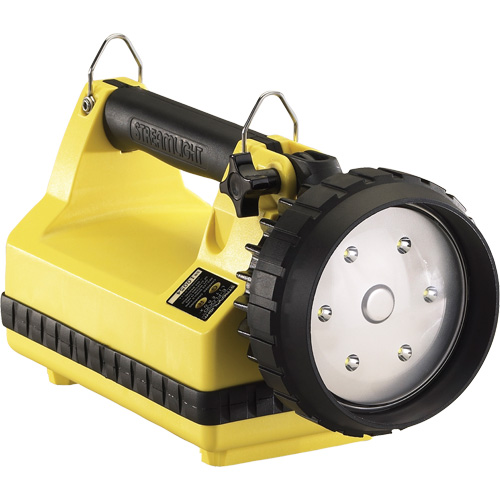 Lanterne avec syst&egrave;me de montage pour v&eacute;hicule E-Flood LiteBox, DEL, 615 lumens, 8 hres de fonctionnement, piles Rechargeable, Compris M & M Nord Ouest Inc