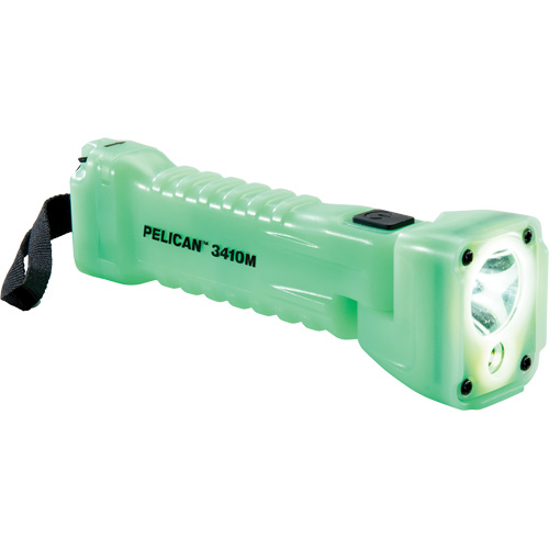 Lampe de poche magn&eacute;tique &agrave; angle droit, DEL, 653 lumens, Piles AA M & M Nord Ouest Inc