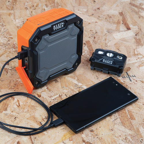 Bluetooth&reg; Jobsite Speaker with Magnet & Hook (Tool Only), Lithium-Ion M & M Nord Ouest Inc