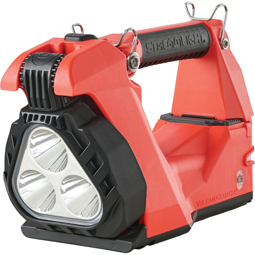 Lanterne multifonctionnelle Vulcan Clutch, DEL, 1700 lumens, 6,5 hres de fonctionnement, piles Rechargeable, Compris M & M Nord Ouest Inc