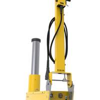 Mammut Jack, 110 Ton(s), Air Hydraulic M & M Nord Ouest Inc