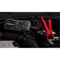 Survolteur pour batterie GB40 Boost Plus M & M Nord Ouest Inc