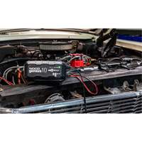 Chargeur de batterie 10 A Genius 10 M & M Nord Ouest Inc