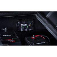 Chargeur de batterie embarqu&eacute; &agrave; 2 sorties de 10 amp&egrave;res Gen5X2 Genius M & M Nord Ouest Inc