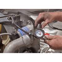 Trousse de test de syst&egrave;me d'air de turbocompresseur avec adaptateur pour fum&eacute;e M & M Nord Ouest Inc