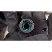 Jeu de d&eacute;connecteurs pour conduite d'essence et Def M & M Nord Ouest Inc