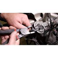 Pinces de d&eacute;connexion &agrave; 85 degr&eacute;s M & M Nord Ouest Inc