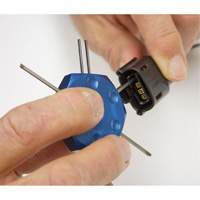 Trousse d'outil pour fil de borne M & M Nord Ouest Inc